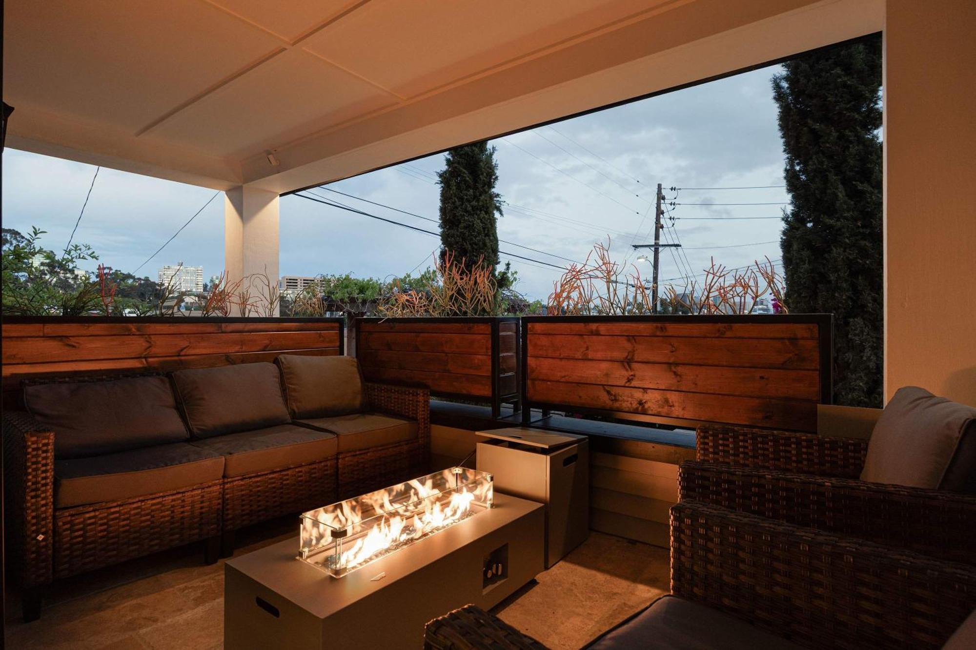 Ocean Views And Oasis House Holiday home *