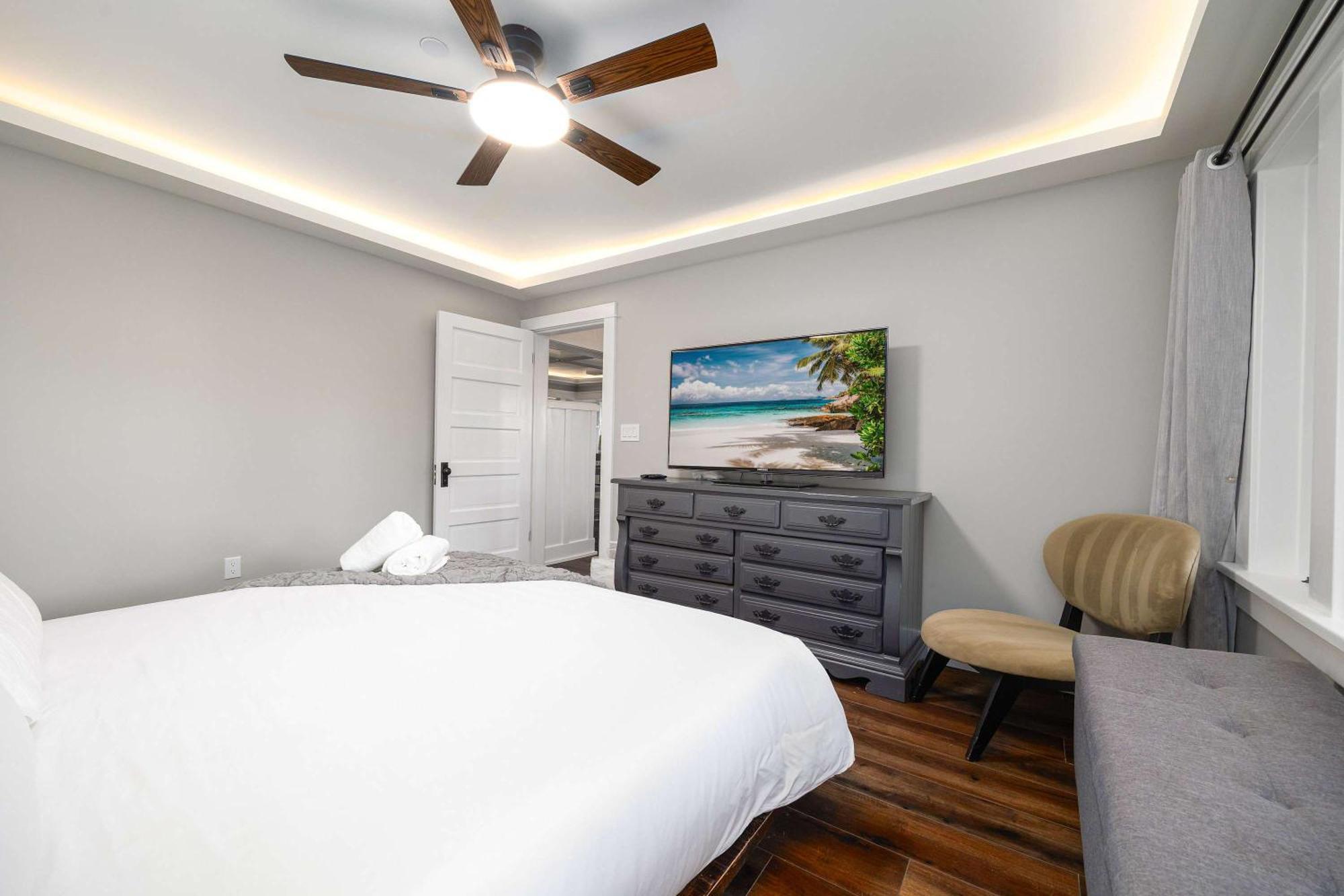 Ocean Views And Oasis House Holiday home *